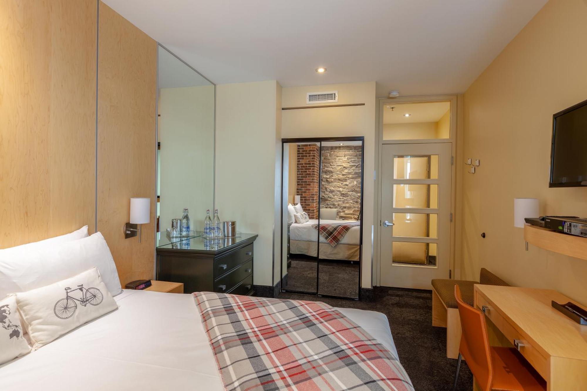 Hotel Du Vieux Quebec Екстер'єр фото